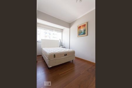 Apartamento à venda com 110m², 3 quartos e 2 vagasQuarto II