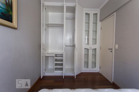 Apartamento à venda com 110m², 3 quartos e 2 vagasQuarto II