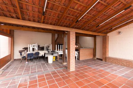 Apartamento à venda com 70m², 2 quartos e 1 vagaChurrasqueira