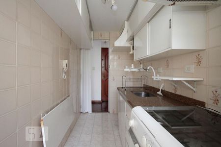 Apartamento à venda com 60m², 2 quartos e 1 vagaCozinha