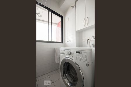 Apartamento para alugar com 37m², 1 quarto e 1 vaga Apartamento para alugar com 37m², 1 quarto e 1 vagaÁrea Serviço
