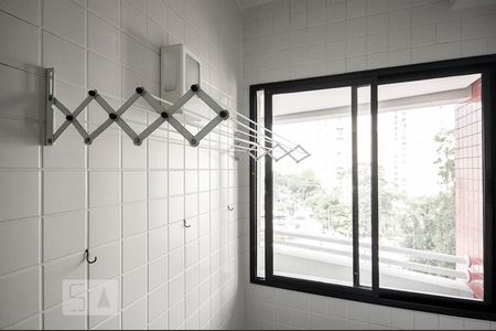 Apartamento para alugar com 37m², 1 quarto e 1 vaga Apartamento para alugar com 37m², 1 quarto e 1 vagaDetalhe Área Serviço