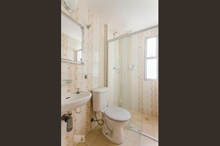 Banheiro de apartamento à venda com 1 quarto, 35m² em Vila Buarque, São Paulo