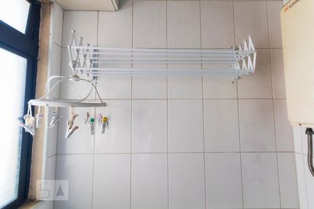 Apartamento para alugar com 64m², 2 quartos e 1 vagaÁrea de Serviço