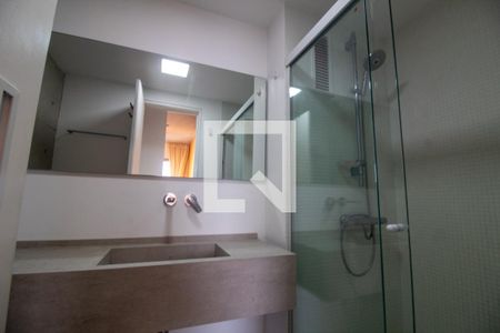 Apartamento para alugar com 69m², 1 quarto e 1 vaga Apartamento para alugar com 69m², 1 quarto e 1 vagaBanheiro da Suíte
