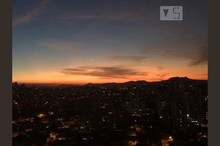 Apartamento para alugar com 126m², 1 quarto e 2 vagas