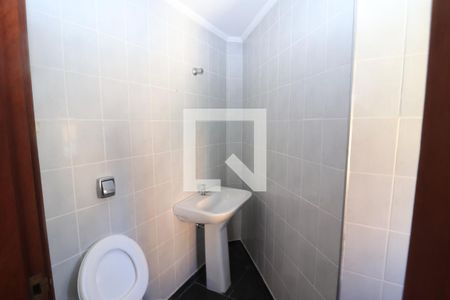 Apartamento para alugar com 216m², 4 quartos e 5 vagasBanheiro de serviço