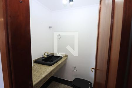 Apartamento para alugar com 216m², 4 quartos e 5 vagasBanheiro da Suíte 3
