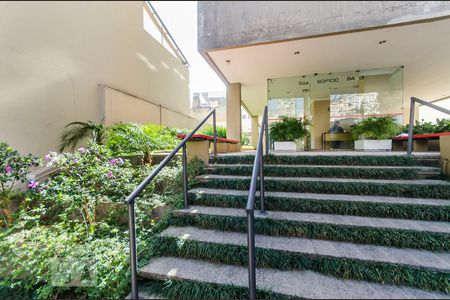 Apartamento à venda com 45m², 1 quarto e 1 vagaFachada