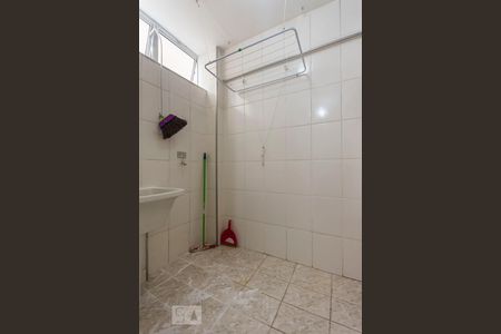 Apartamento à venda com 45m², 1 quarto e 1 vagaArea de serviço