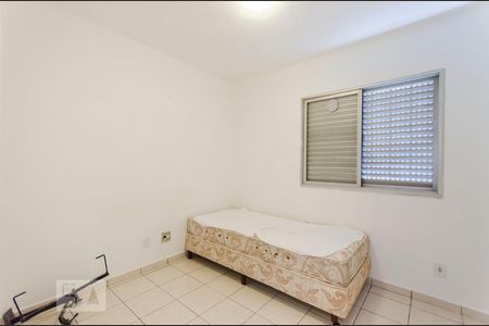 Quarto 01 de apartamento para alugar com 3 quartos, 72m² em Vila Ipojuca, São Paulo