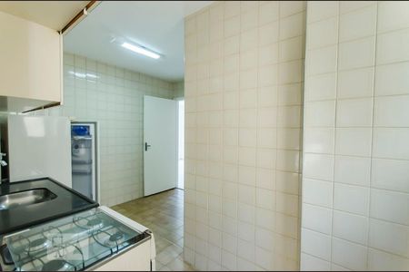 Apartamento para alugar com 72m², 3 quartos e 1 vagaCOzinha
