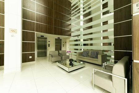 Apartamento para alugar com 77m², 1 quarto e 2 vagasHall