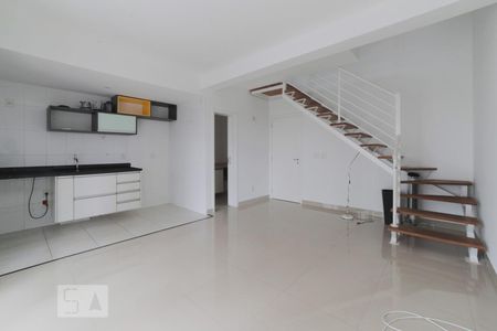 Apartamento para alugar com 77m², 1 quarto e 2 vagasSala