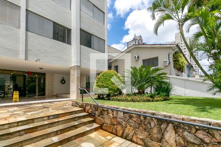 Apartamento para alugar com 84m², 2 quartos e 1 vagaEntrada