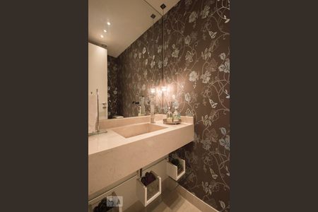 Apartamento à venda com 161m², 4 quartos e 3 vagasLavabo