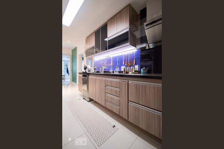 Apartamento à venda com 161m², 4 quartos e 3 vagasCozinha