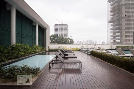 Apartamento para alugar com 35m², 1 quarto e 1 vagaPiscina