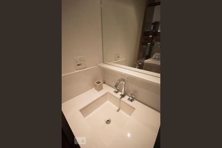 Apartamento para alugar com 35m², 1 quarto e 1 vagaDetalhe Banheiro