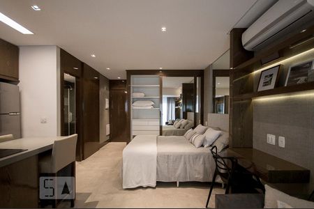 Apartamento para alugar com 35m², 1 quarto e 1 vagaQuarto/Sala