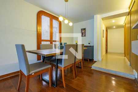 Apartamento para alugar com 185m², 3 quartos e 2 vagasSala
