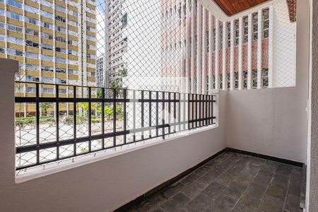 Apartamento para alugar com 185m², 3 quartos e 2 vagasSuíte 2 - Varanda