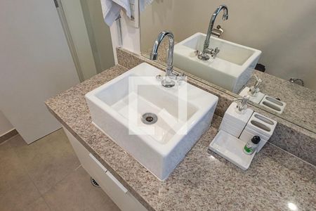 Apartamento para alugar com 185m², 3 quartos e 2 vagasSuíte 3 - Banheiro