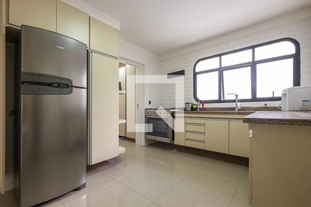 Apartamento para alugar com 185m², 3 quartos e 2 vagasCozinha