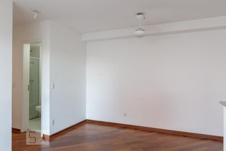 Sala de apartamento para alugar com 2 quartos, 62m² em Lapa, São Paulo
