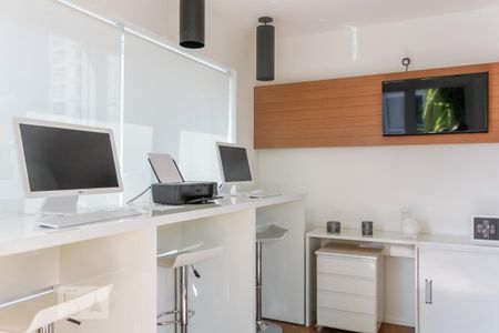 Sala WifI de kitnet/studio à venda com 1 quarto, 32m² em Brooklin Paulista, São Paulo