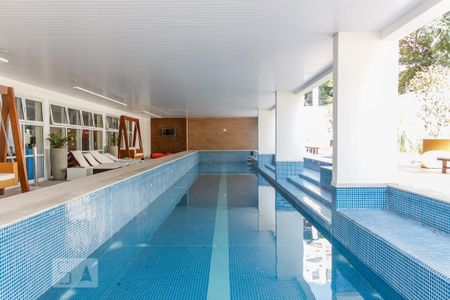 Piscina de kitnet/studio à venda com 1 quarto, 32m² em Brooklin Paulista, São Paulo