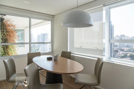 Studio à venda com 31m², 1 quarto e 1 vagaSala de reuniões