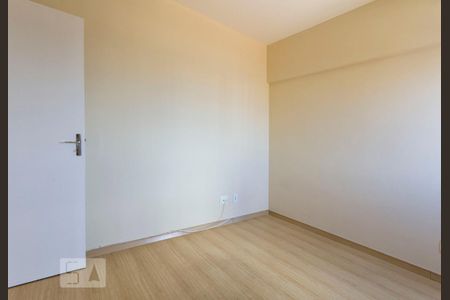 Apartamento à venda com 70m², 3 quartos e 1 vaga Apartamento à venda com 70m², 3 quartos e 1 vagaQuarto 2