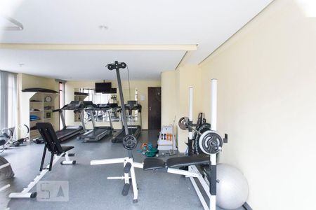 Apartamento à venda com 70m², 3 quartos e 1 vaga Apartamento à venda com 70m², 3 quartos e 1 vagaAcademia