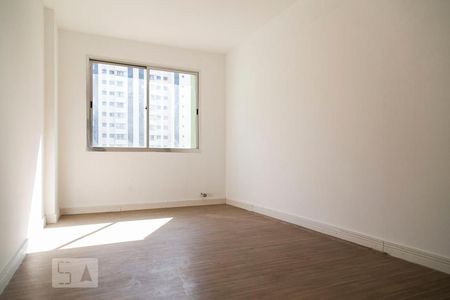 Sala de Apartamento com 3 quartos, 90m² Consolação