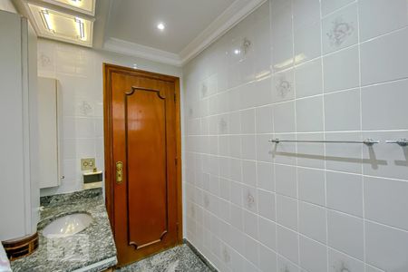 Apartamento para alugar com 185m², 3 quartos e 2 vagasBanheiro da Suite
