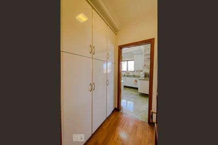 Apartamento para alugar com 185m², 3 quartos e 2 vagasDispensa