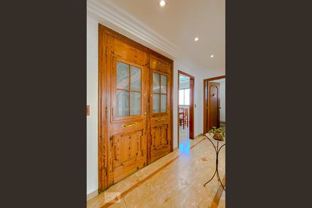 Apartamento para alugar com 185m², 3 quartos e 2 vagasHall de Entrada