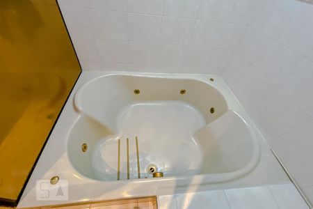 Apartamento para alugar com 185m², 3 quartos e 2 vagasDetalhe Banheiro da Suite 3