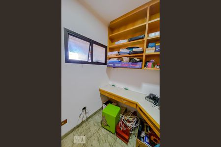 Apartamento para alugar com 185m², 3 quartos e 2 vagasQuarto de Serviço