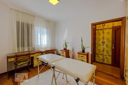 Apartamento para alugar com 185m², 3 quartos e 2 vagasSuite