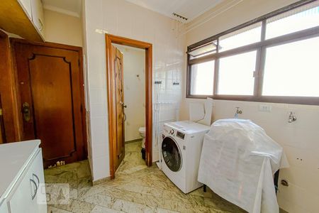 Apartamento para alugar com 185m², 3 quartos e 2 vagasLavanderia