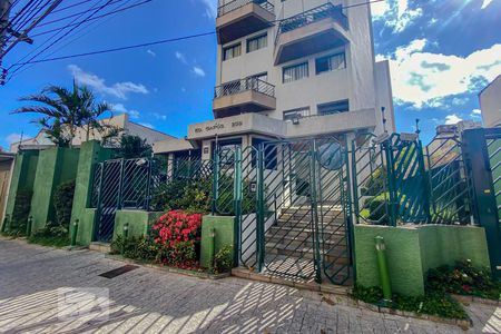 Apartamento para alugar com 185m², 3 quartos e 2 vagasFachada