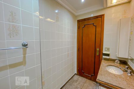 Apartamento para alugar com 185m², 3 quartos e 2 vagasBanheiro da Suite 2