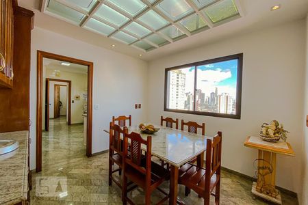 Apartamento para alugar com 185m², 3 quartos e 2 vagasSala de Jantar