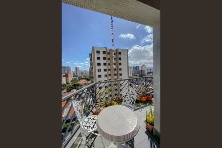 Apartamento para alugar com 185m², 3 quartos e 2 vagasVaranda