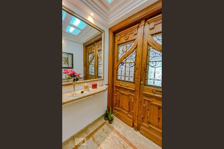 Apartamento para alugar com 185m², 3 quartos e 2 vagasEntrada