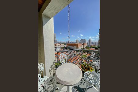 Apartamento para alugar com 185m², 3 quartos e 2 vagasVaranda