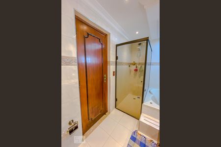 Apartamento para alugar com 185m², 3 quartos e 2 vagasBanheiro da Suite 3