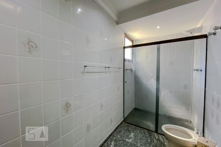 Apartamento para alugar com 185m², 3 quartos e 2 vagasBanheiro da Suite